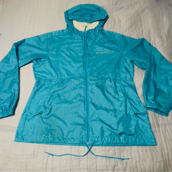 Columbia Jackets & Blazers - Columbia flash forward hooded wind breaker, med, teal, gently used.